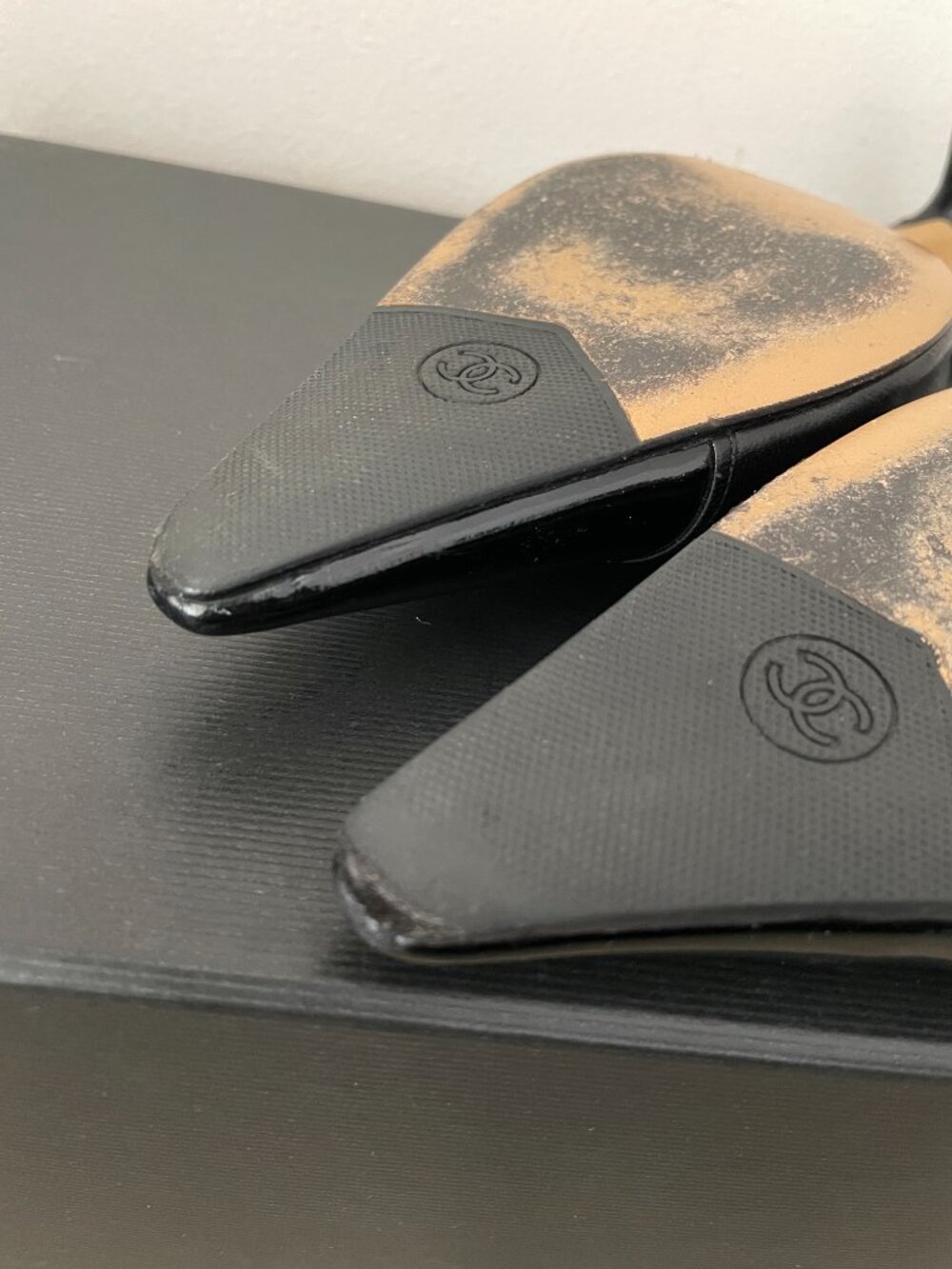 CHANEL Leather Kitten Heels Slip On - Picture 10 of 16